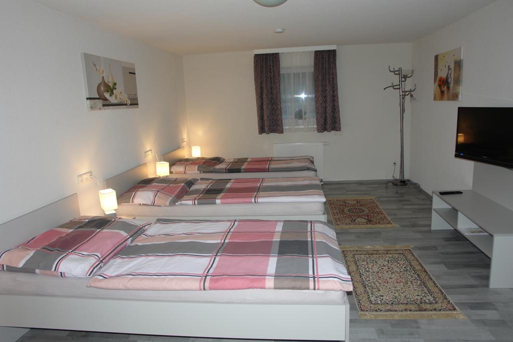 Gaestehaus Daniela Schwanenstadt Экстерьер фото
